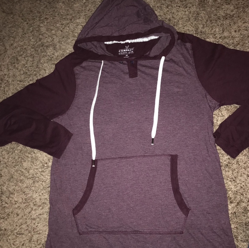 Men's long sleeve hooded t-shirt